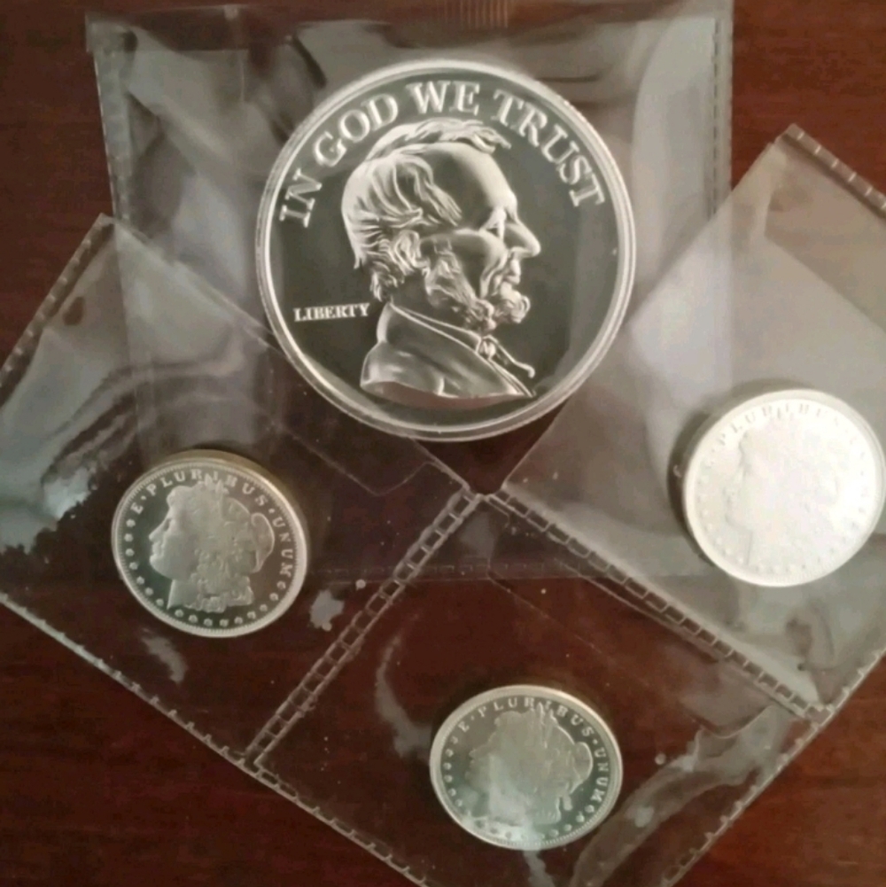 Silver Coin Set: 2 Ounce Lincoln Tribute, 3pcs 1/4 Oz Morgan Dollar Rounds